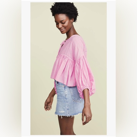 FREE PEOPLE Beaumont mews cropped peasant top 
Beaumont Mews Blouse Pink - Picture 8 of 10